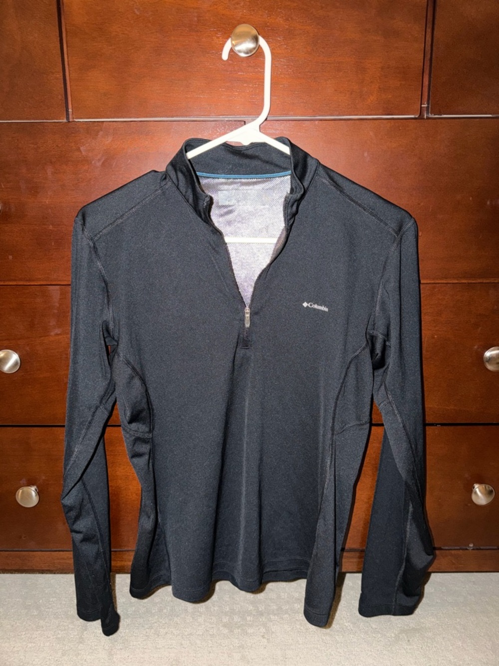 Columbia Black Half-Zip Lightweight Active Pullover